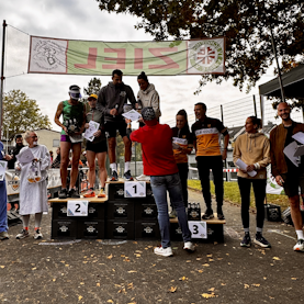 Siegerteam Mixed auf dem Podest